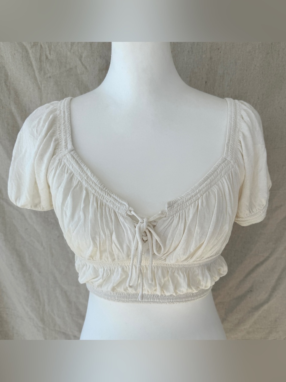 Urban Outfitters Size Small White/Ivory Peasant Puff Sleeve Crop Top Shirt